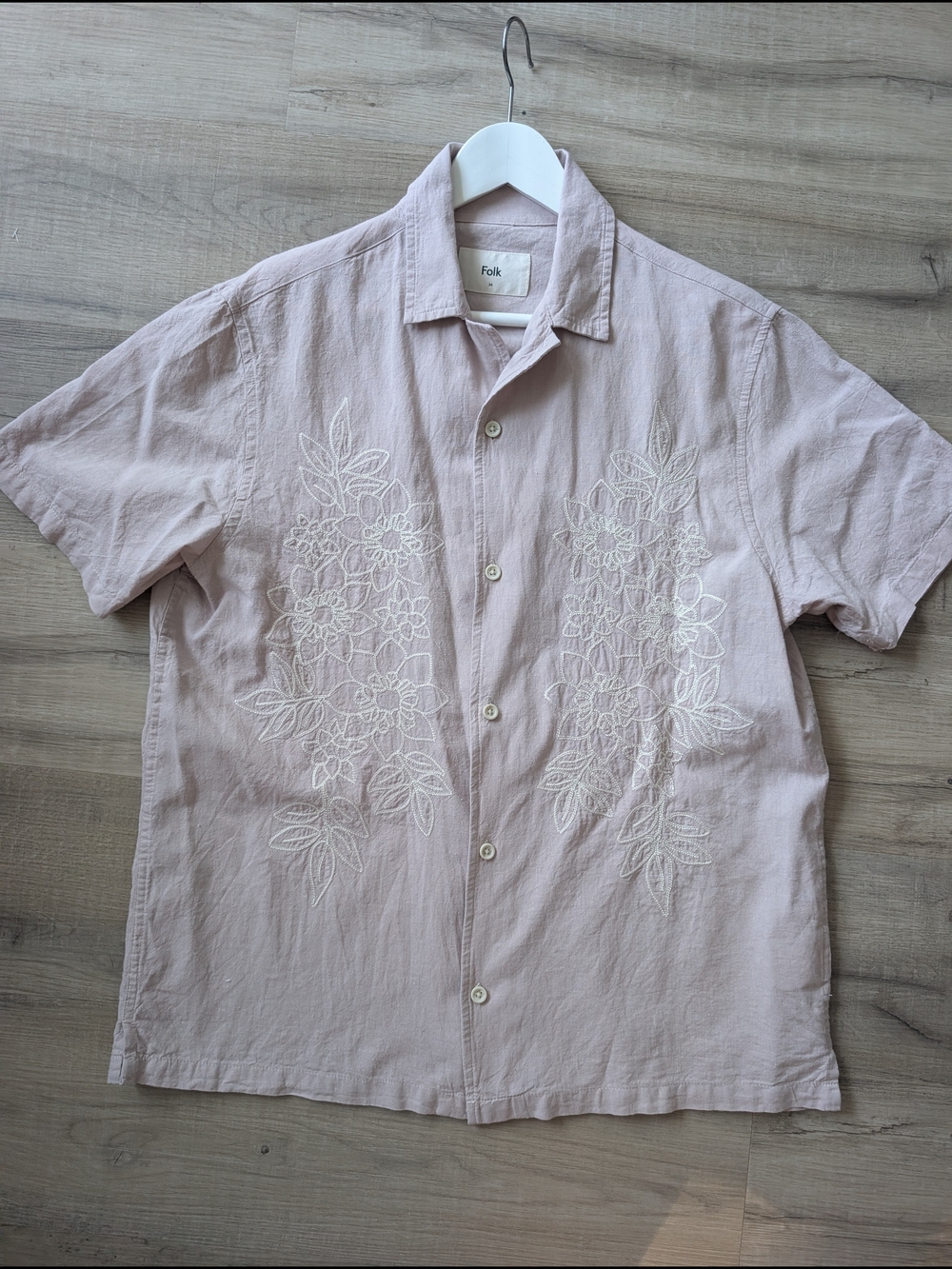 Folk Pale Blush Short-Sleeve Button-Up with White Floral Embroidery